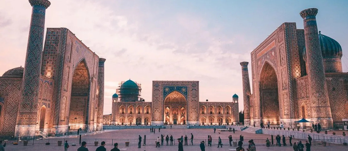 HOLIDAYS IN UZBEKISTAN 7 DAYS / 6 NIGHTS
