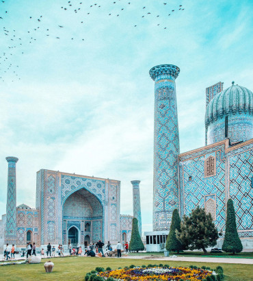 HOLIDAYS IN UZBEKISTAN 7 DAYS / 6 NIGHTS